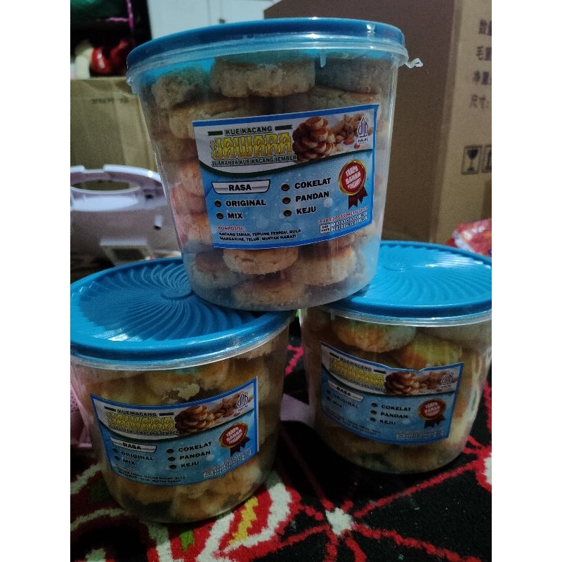 

Jawara kue kacang Jember asli