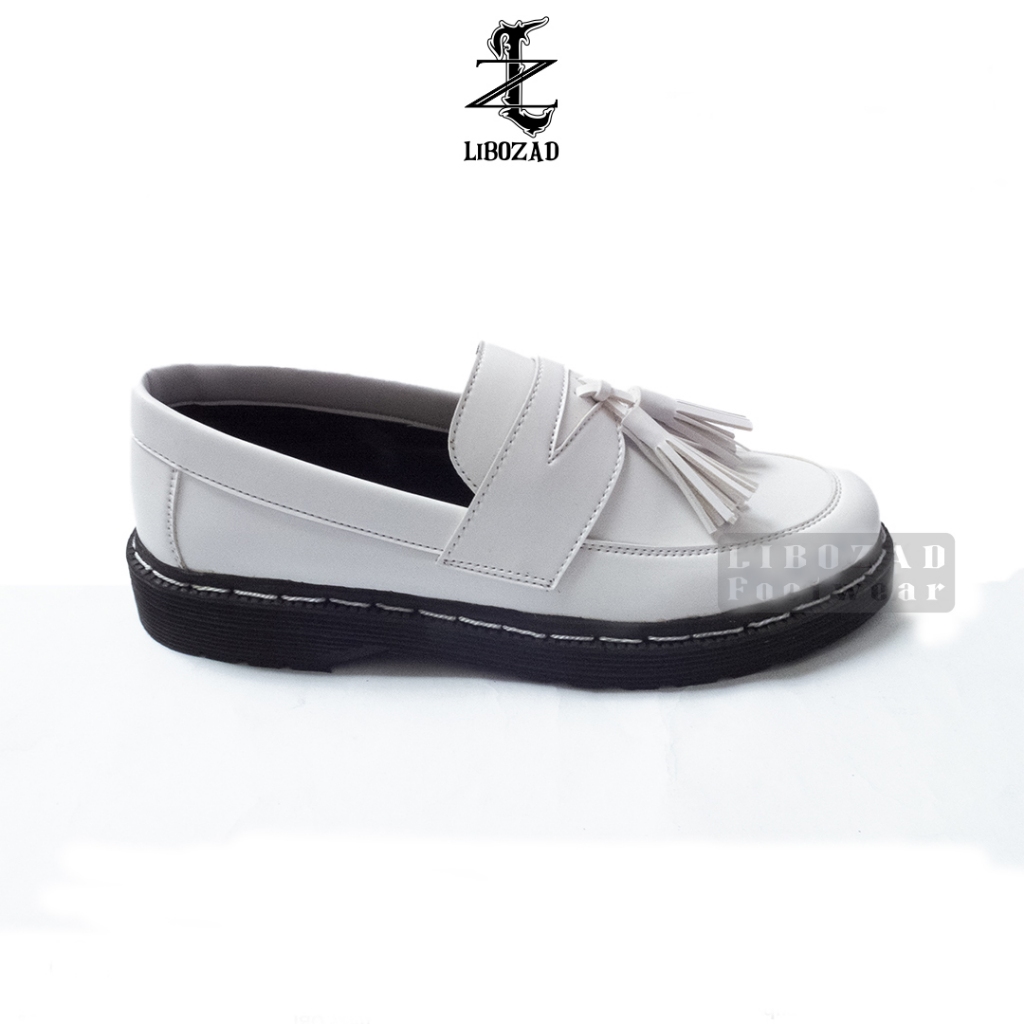 Sepatu Penny Loafers Pria Slip-On Dockmart Kulit Putih Kasual