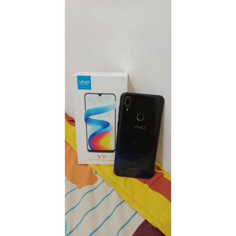 Hp Second Vivo V11 Ram 4/64 normal tampa minus ( kelengkapan Hp+dus)