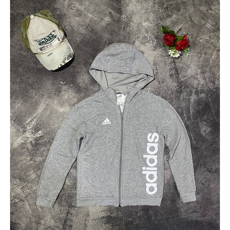 Hodie Adidas