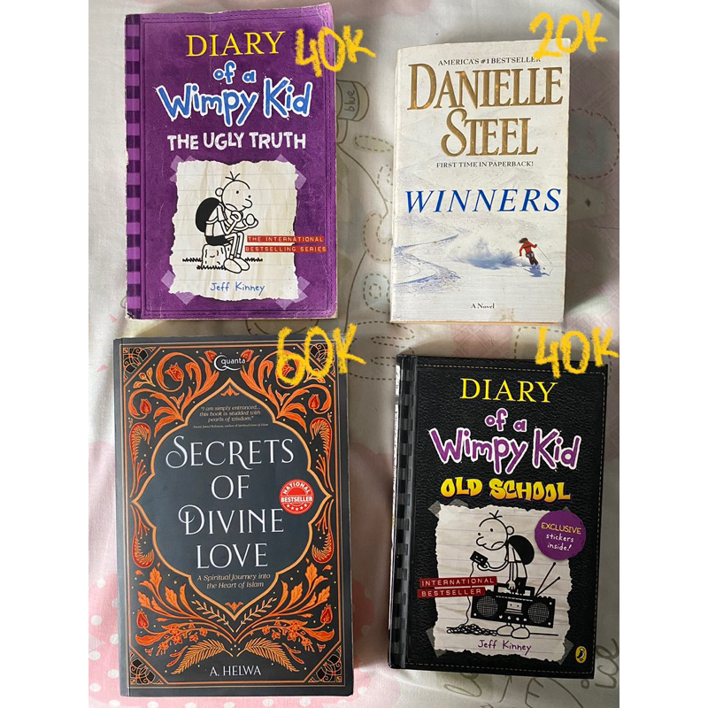 PRELOVED BUKU ENG VER [Secrets of Divine Love, Danielle Steel]