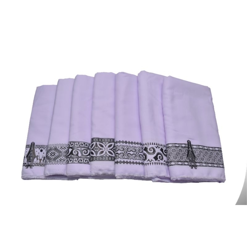 Sarung Putih khas Toraja