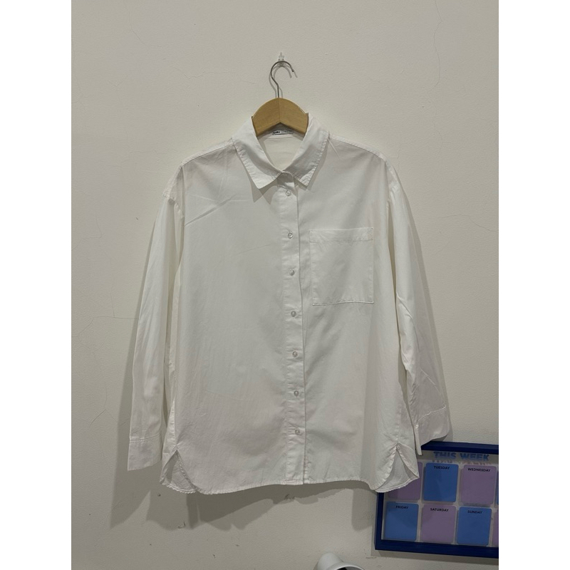 kemeja oversize bershka