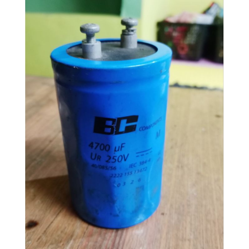 kapasitor elko BG 4700uf - 250V