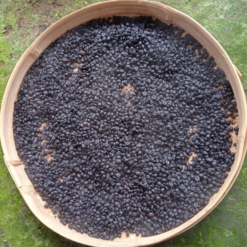 

Kopi Bubuk Hitam Murni Khas Bondowoso