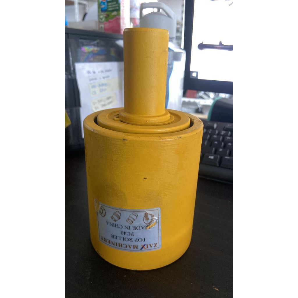 TOP ROLLER KOMATSU PC 50UU-2/ PC 40 (20T-30-00060)/ TOP LINK KOMATSU PC 40 PC 50