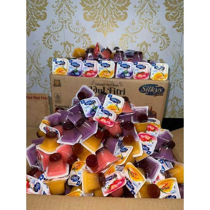

Silkys Puding Duo Jelly 1 Kg Puding Mini Silkys Manis Enak Puding Susu Jelly Lapis Silkys Puding Mini