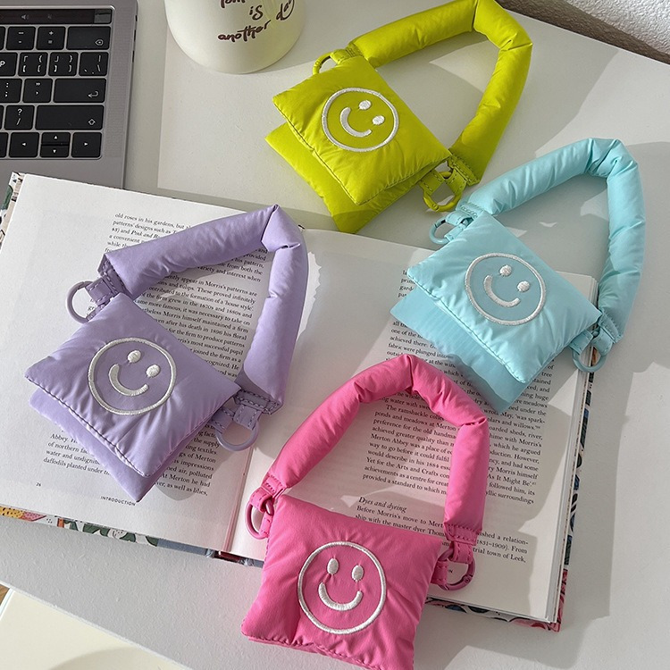 NEW  AIRPODS CASE BAG / TAS MINI AIRPODS VIRAL / SMILE PUFFY CASE / AIRPODS CUTE BAG