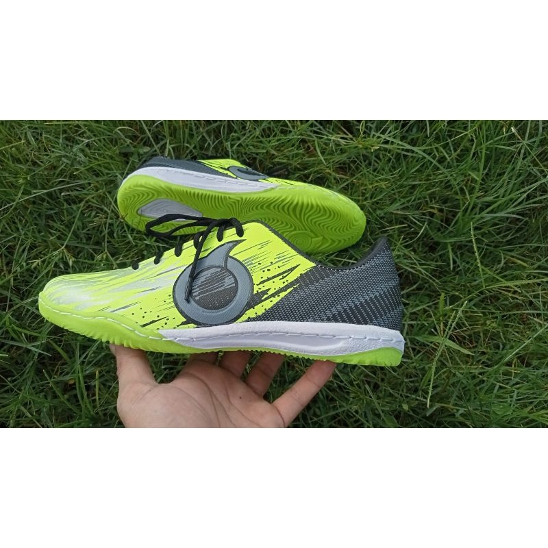 SEPATU FUTSAL ORTUSEIGHT LOKAL FULL JAIT OUTSOLE