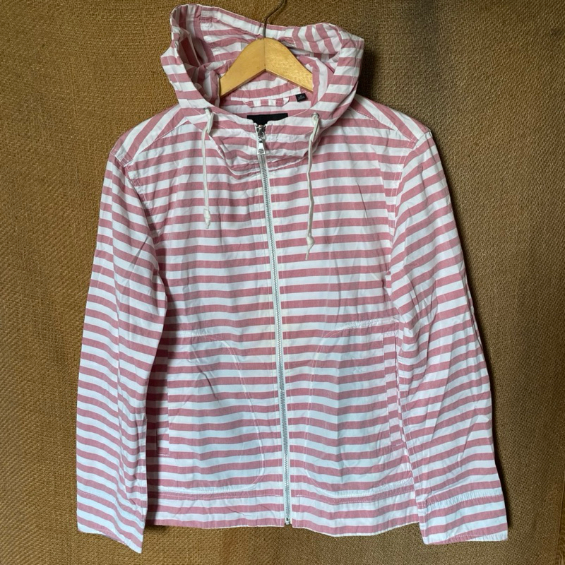 Uniqlo Canvas Stripes Pink Hoodie Man