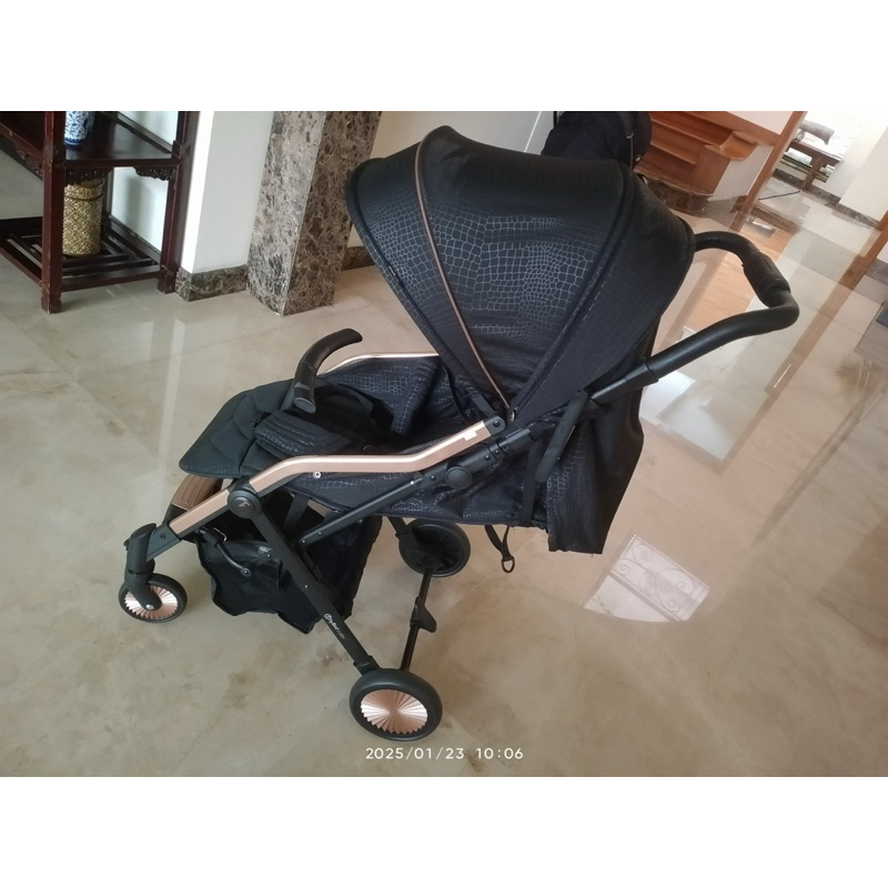 Preloved Stroller MAMAS PAPAS rosegold urbo
