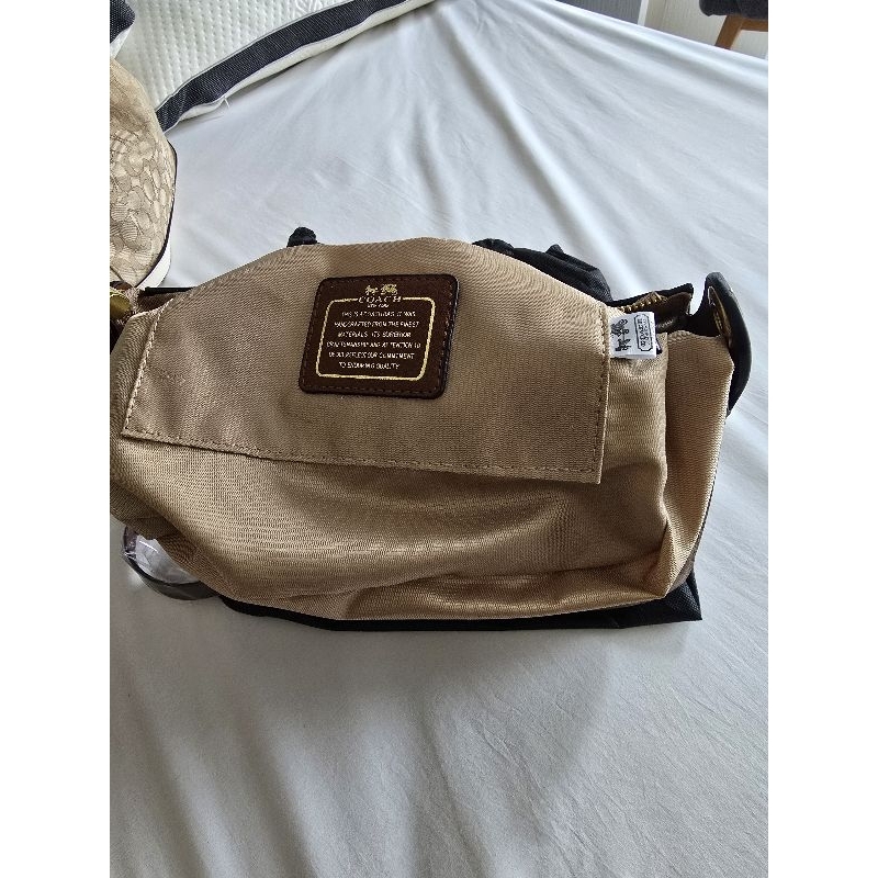 Tas Selempang Kulit Coklat