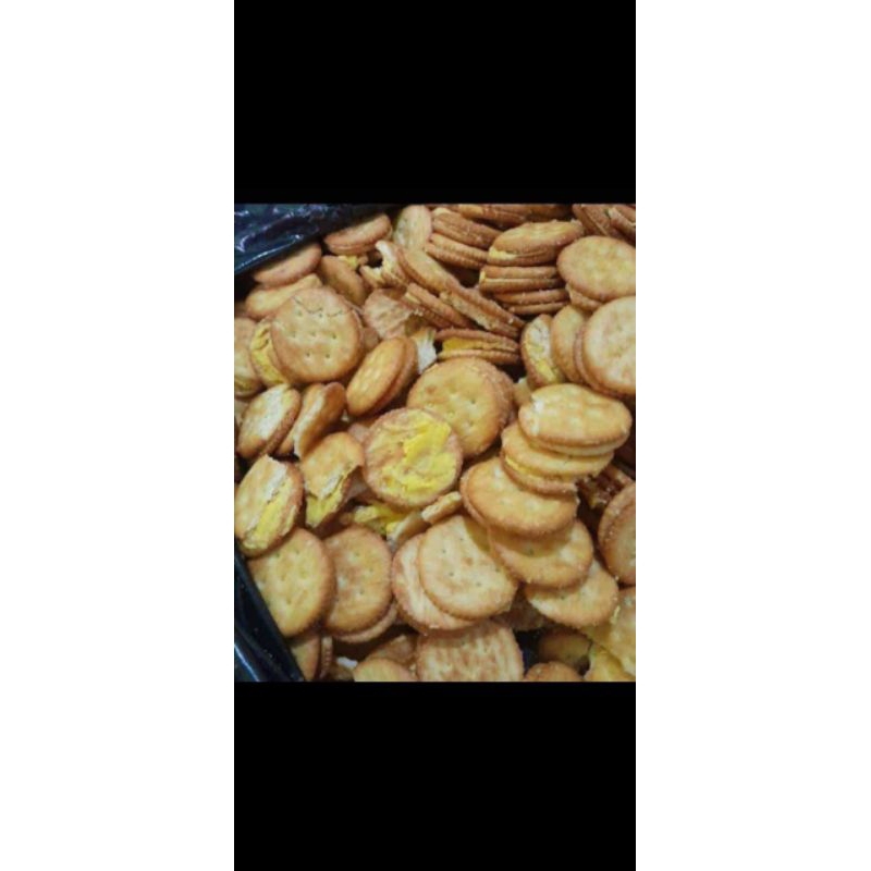 

biskuit patahan isi berat 1kg