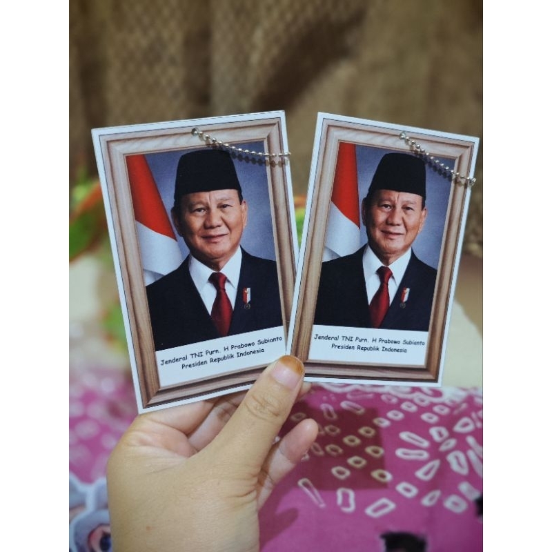 

Amplop Foto presiden dan wakil presiden Prabowo gibran