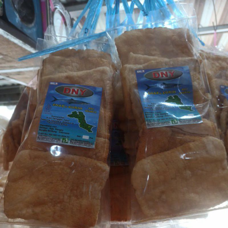 

kemplang DNY asli belinyu 7 keping (13.000)