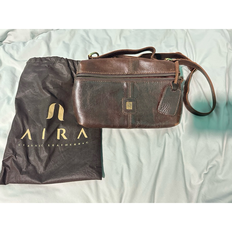 Tas slempang/Aira sling bag/ tas kulit sapi asli/ leather sling bag/ tas kulit