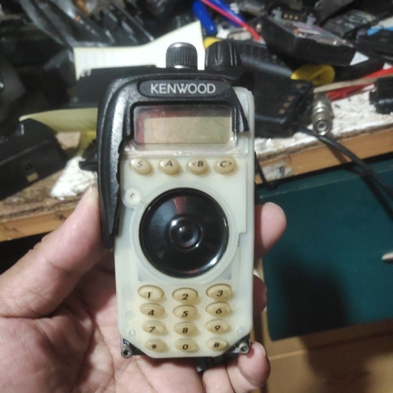 HT KENWOOD TK-378X UHF FM TRANSCIEVER HT KENWOOD