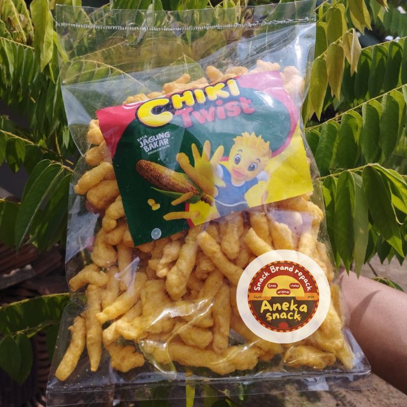 

CHIKI TWIST JAGUNG BAKAR KEMASAN REPACK | SNACK KILOAN ANEKA SNACK