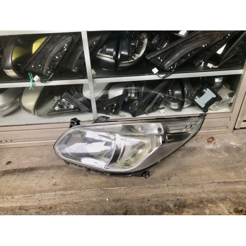 HEADLAMP LAMPU DEPAN CHEVROLET SPIN