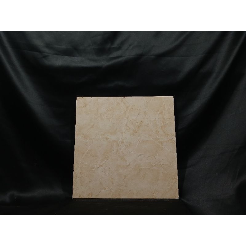 KERAMIK LANTAI 40X40 ALABAMA BEIGE
