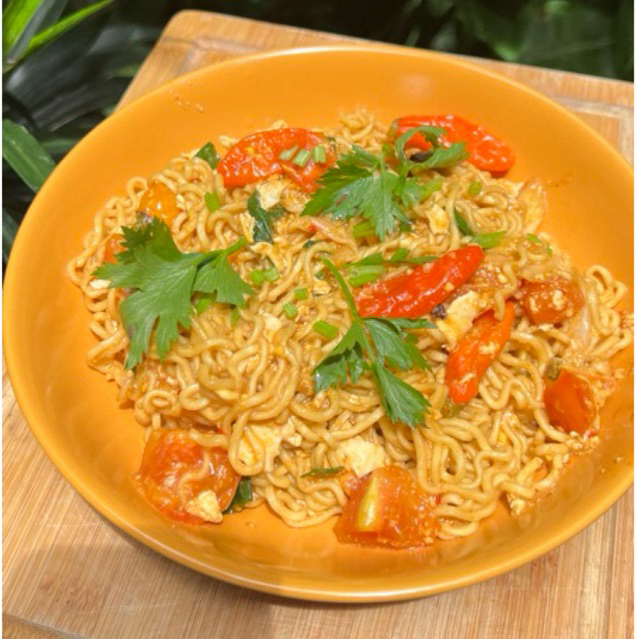 

MIE BANGLADESH INSTANT (sudah dengan bumbu syedap )