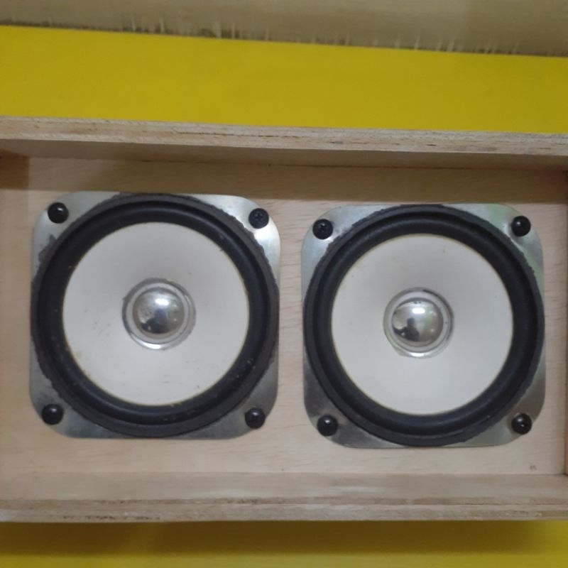 speaker bekas dan box kayu