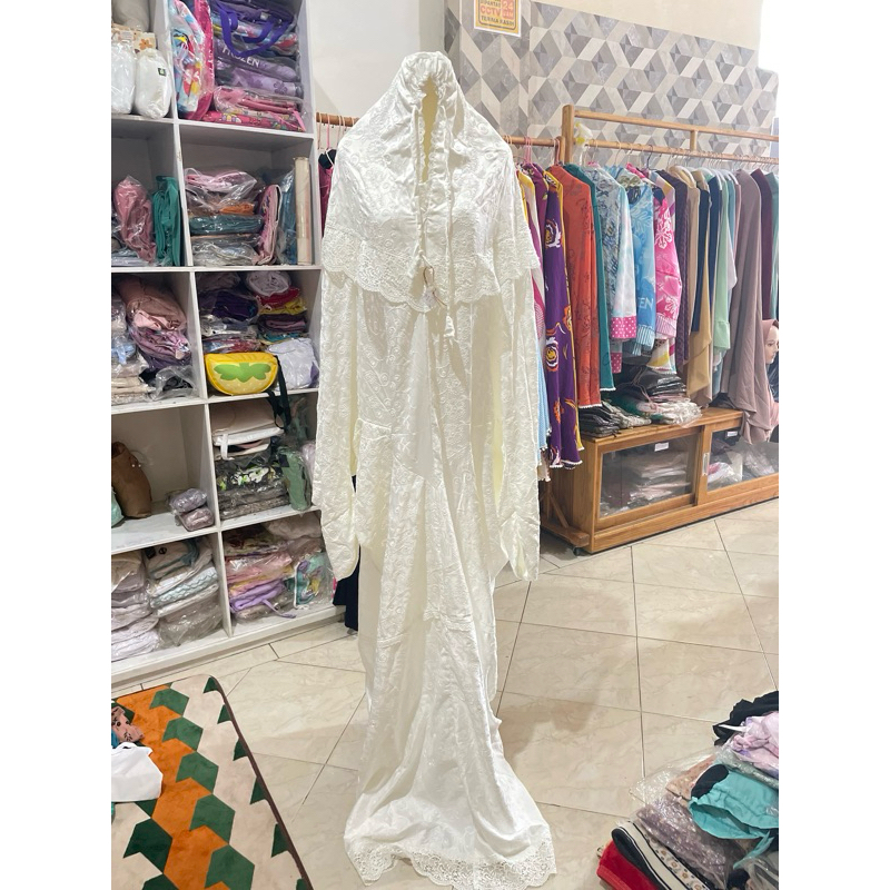 mukena dewasa terusan sutra/ mukena terusan sutra motif / mukena terusan sutra bliz bordir / mukena 