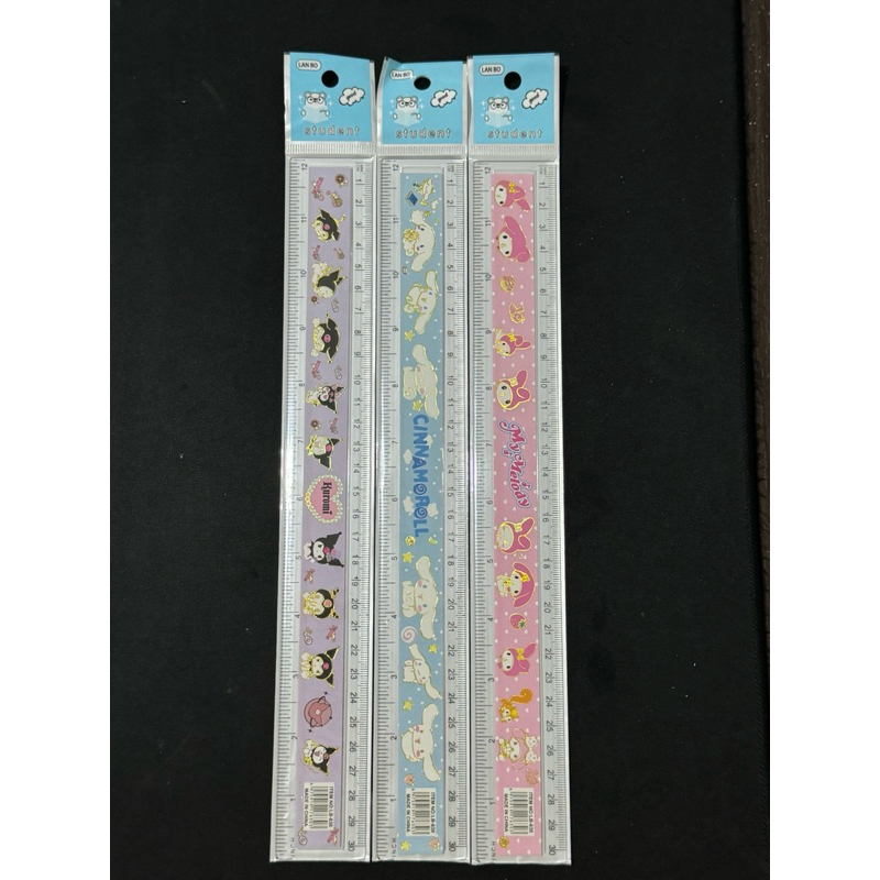 

Penggaris Sanrio 30cm Penggaris Melody Cinnamorol Kuromi