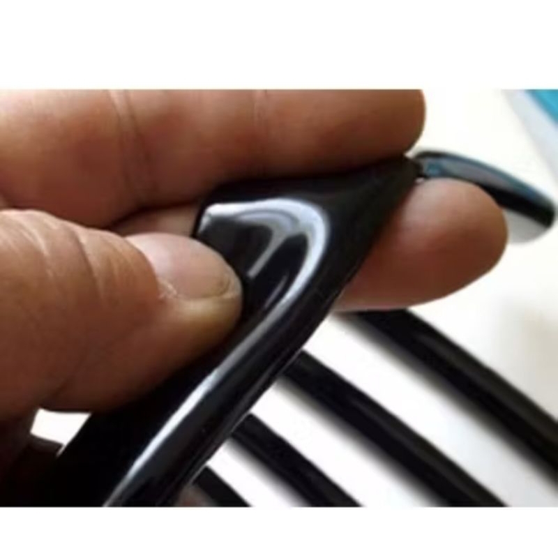 selonsong kabel karet anti panas pelindung kabel