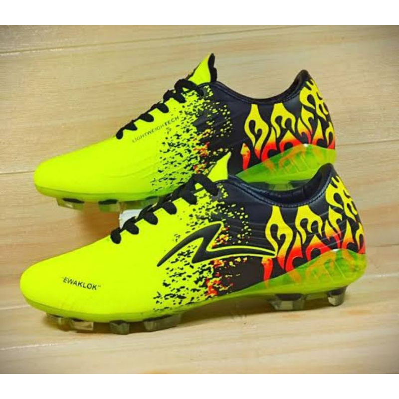 SEPATU MINI SOCCER/FUTSAL
