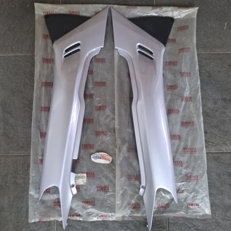 Side cover body body belakang samping Scorpio G Lama Lavender LVS | 5BP-F1721-00-EV