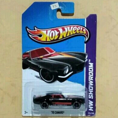 Hot Wheels 70 Camaro (HW Showroom)