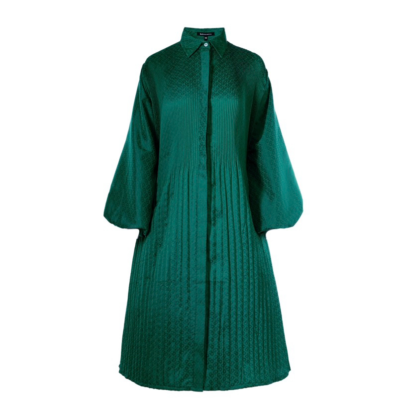 BUTTONSCARVES MONOGRAM EMBOSSED PLEATED SHIRT