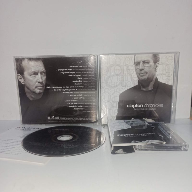 CD&kaset pita Eric Clapton-Clapton Chronicles Best of Eric Clapton Import