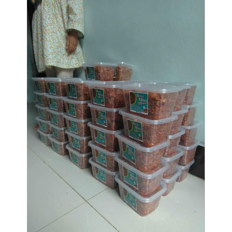 

Siwang bawang goreng terasi khas Cirebon kemasan kotak 110 gram