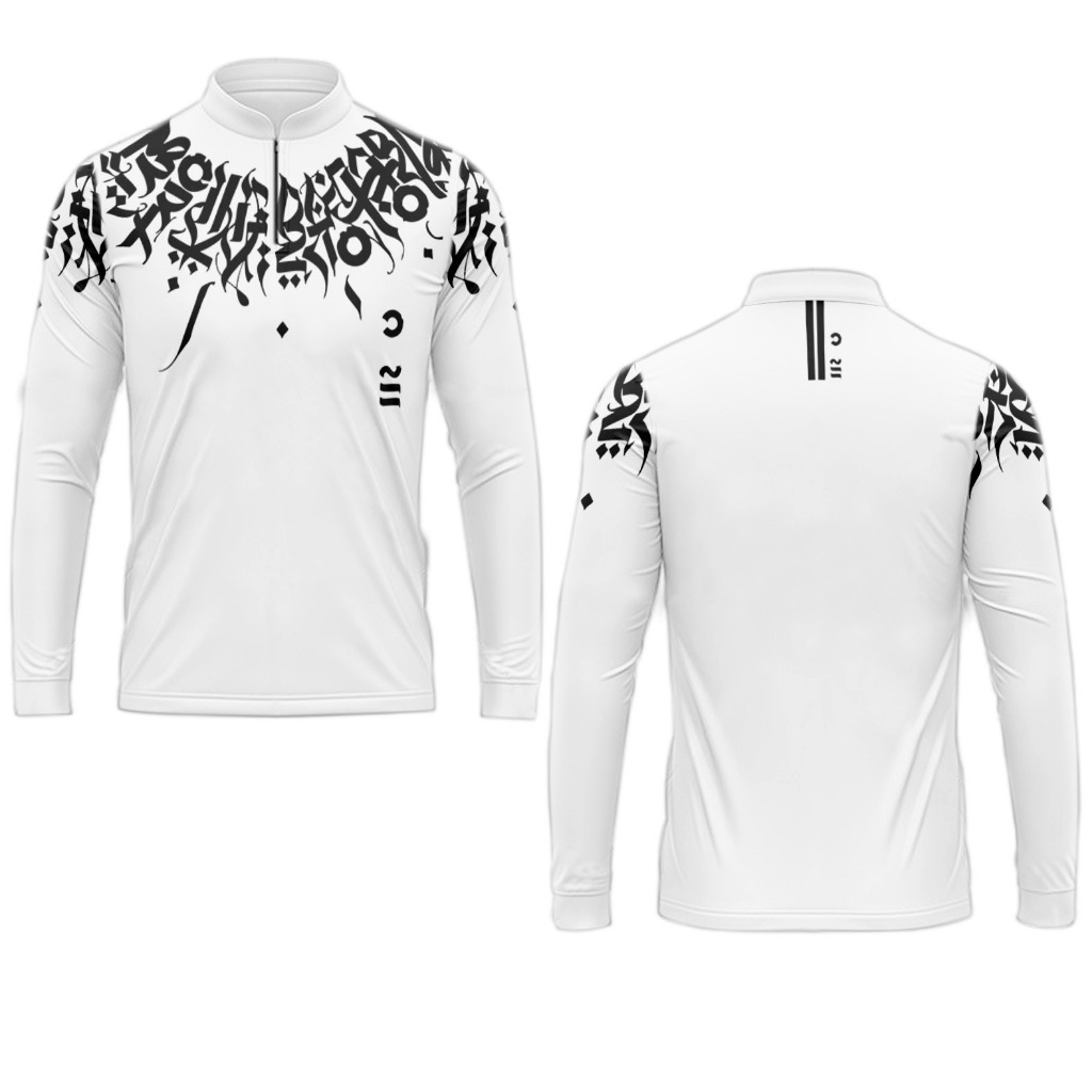 Baju koko muslim/Desain minimalis yang menampilkan pola kaligrafi tebal berwarna hitam pada latar be