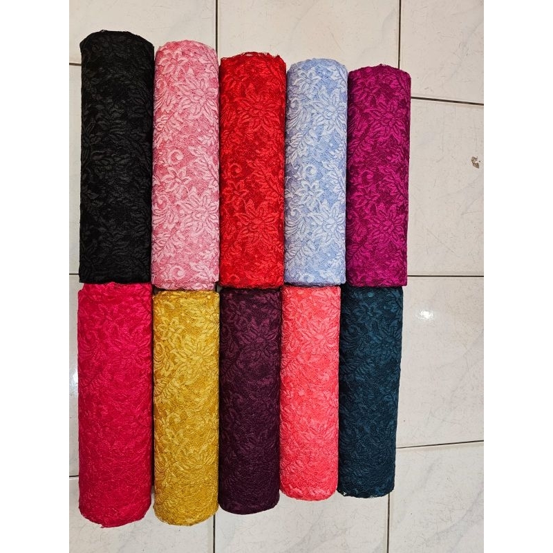 Bakal renda saint Lauren