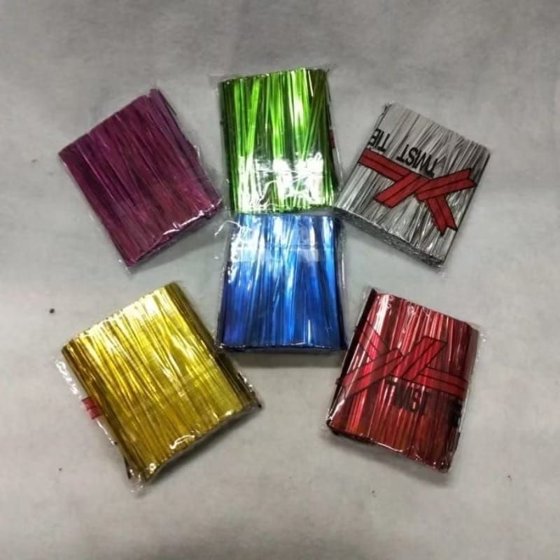 

Kawat Souvenir / Twist Tie / Pita Kawat 8cm