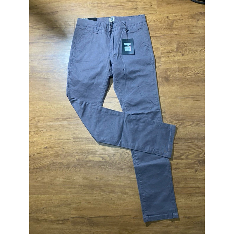 Celana chinos insight original 100%