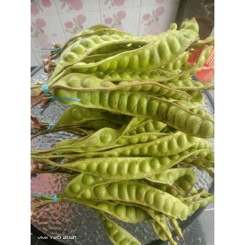 

Petai/lalapan/sayuran/isi/6/keris