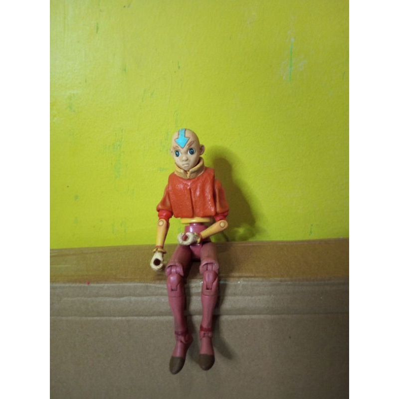 Action Figure Avatar Aang