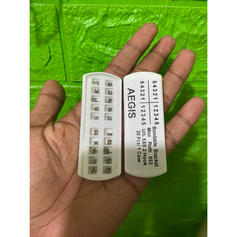 BRACKET AEGIS BONDABLE MINI ROTH 022 3 HOOK