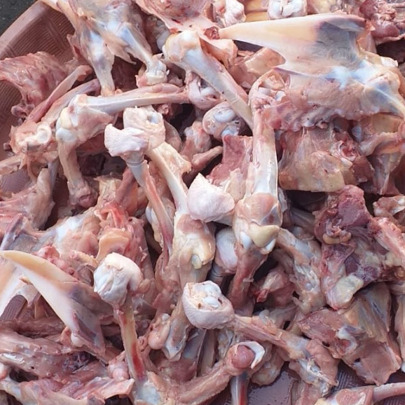 

Tulang Ayam Segar 500 gram