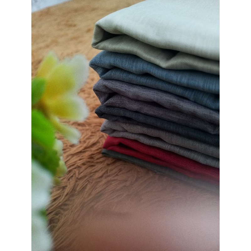 Jilbab Segi Empat AZARA // Hijab Segi Empat AZARA //FREE POUCH