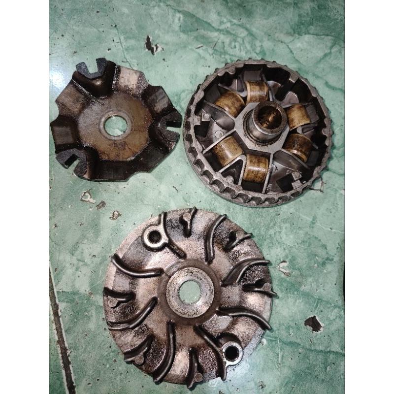 rumah roler+kipas pulli pully set revo fi AT metic matic kwz barang masih bagus ORI bawaan copotan m