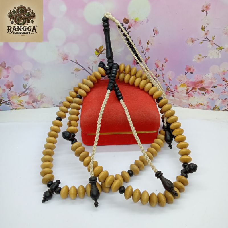 tasbih tijani kayu Cendana wangi kombinasi kayu kelor hitam A15
