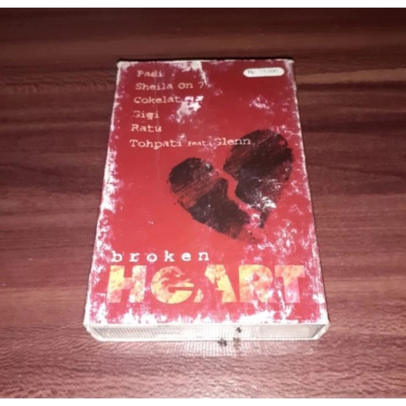 Kaset BROKEN HEART - Padi Sheila On 7 Cokelat Gigi Ratu Tohpati