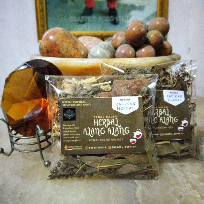 

WEDANG HERBAL ALANG-ALANG PANAS DALAM