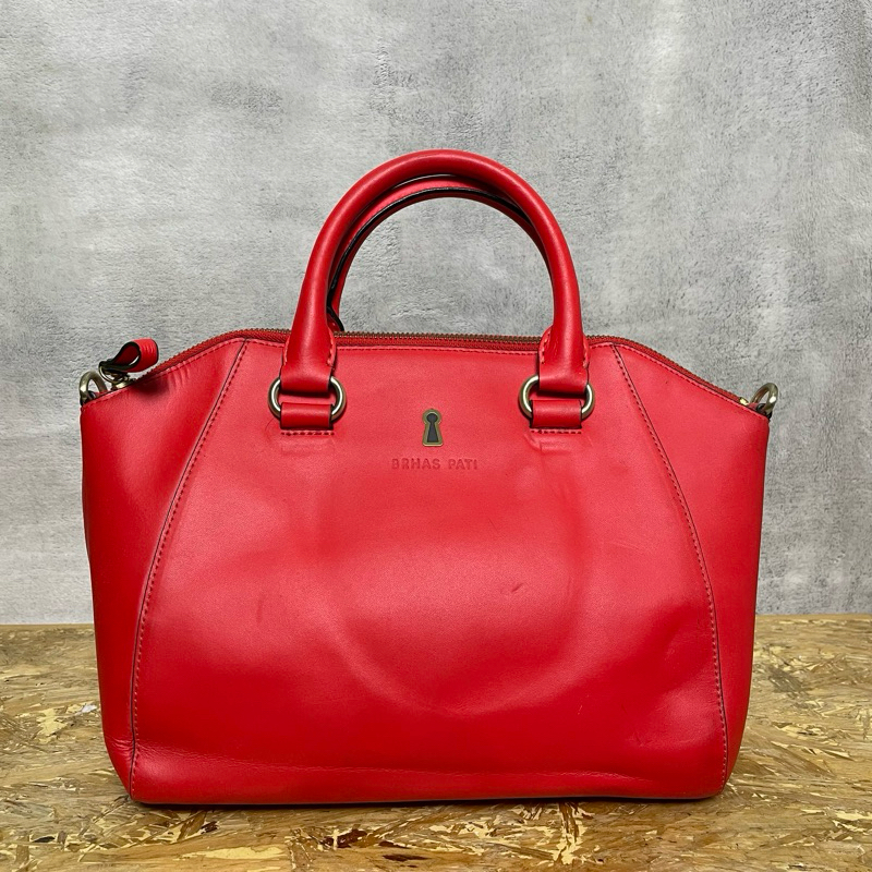 Brhas Pati Hand Bag Red