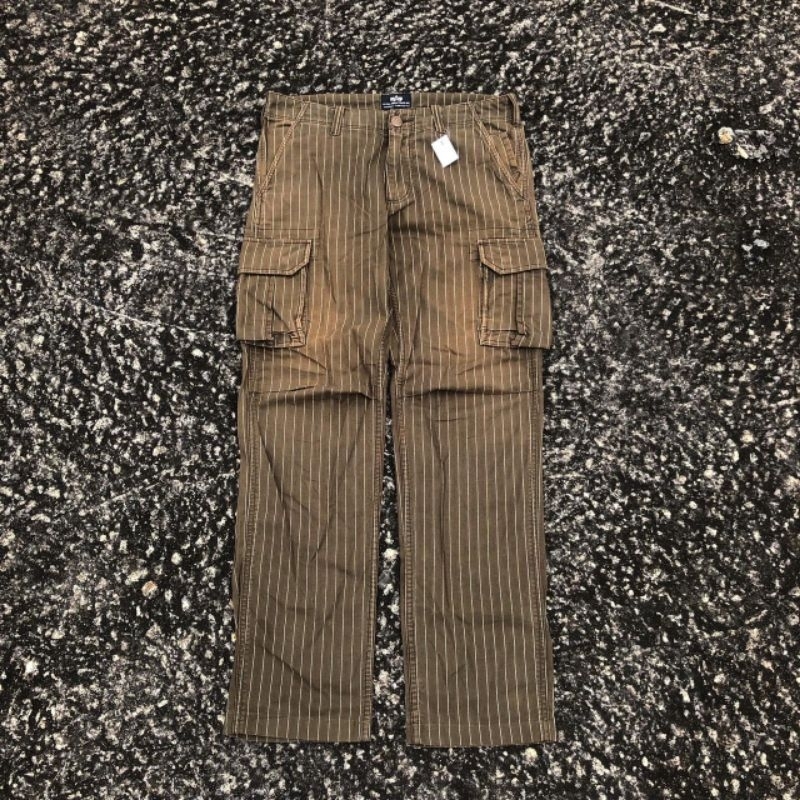 cargo pants alpha industries
